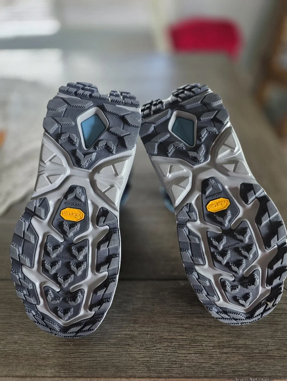 Hoka kaha men